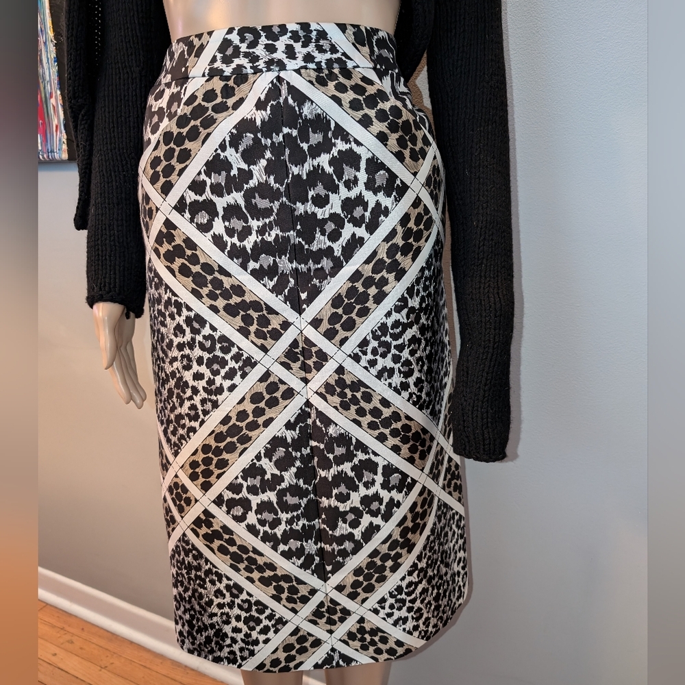 WHISTLES Brand Cheetah Leopard Print Midi Pencil Skirt. Cotton/Silk. 2